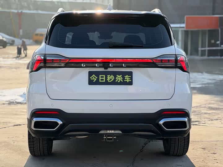 Фото 8 - Geely Okavango L