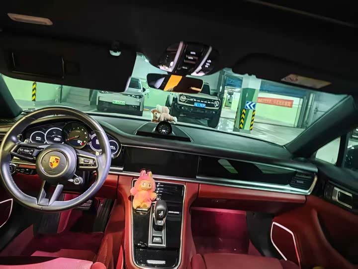 Фото 4 - Porsche Panamera