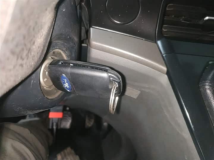 Фото 9 - Ford Transit