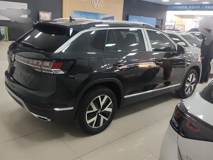 Фото 3 - Volkswagen Tayron