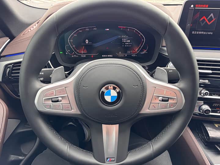 Фото 6 - BMW 5 Series