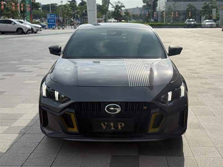 Фото 2 - GAC Trumpchi Empow R