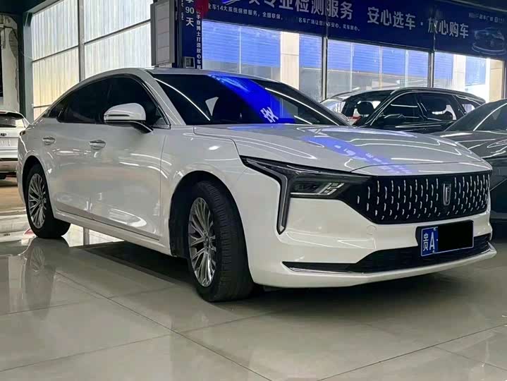 Фото 3 - Bestune B70