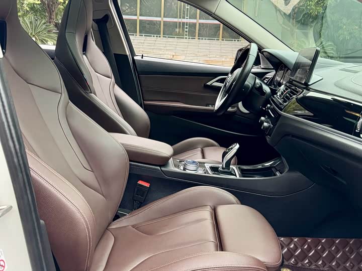 Фото 6 - BMW 1 Series