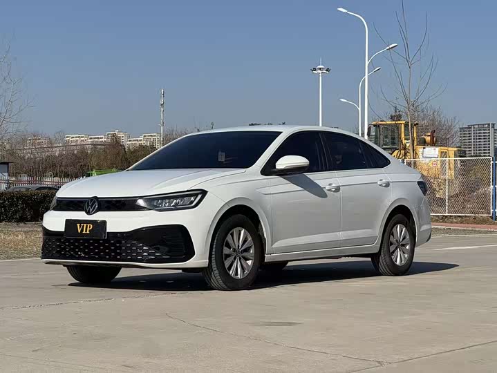 Фото 1 - Volkswagen Lavida