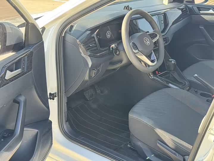 Фото 9 - Volkswagen Lavida