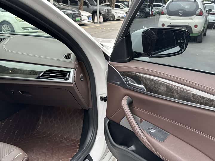 Фото 7 - BMW 5 Series