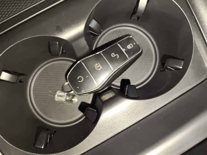 Фото 9 - BYD Qin Plus