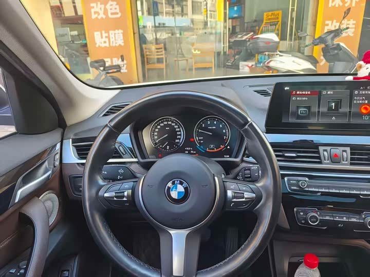 Фото 3 - BMW X1