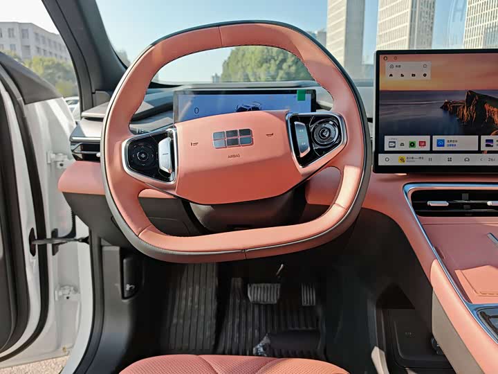 Фото 9 - Geely Galaxy L6
