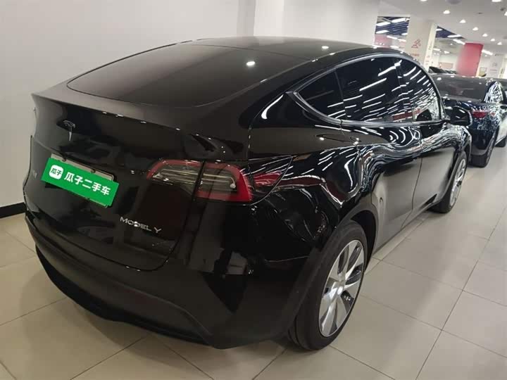 Фото 7 - Tesla Model Y