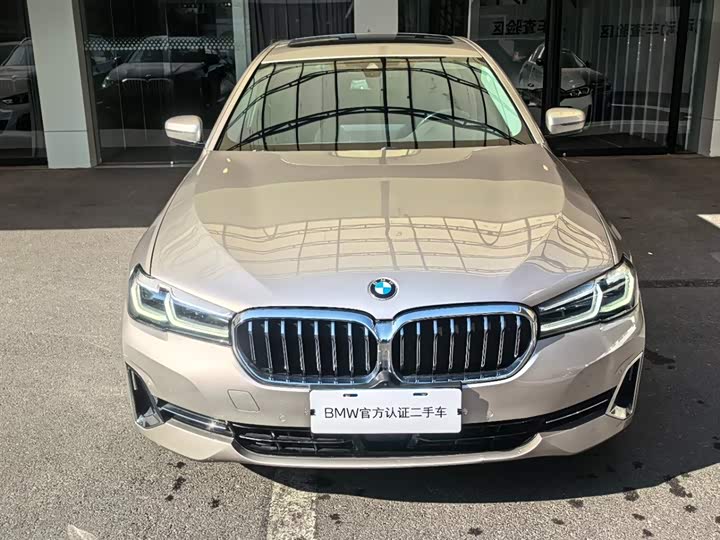 Фото 8 - BMW 5 Series