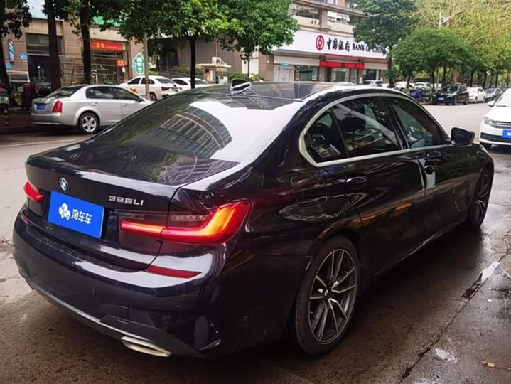 Фото 4 - BMW 3 Series