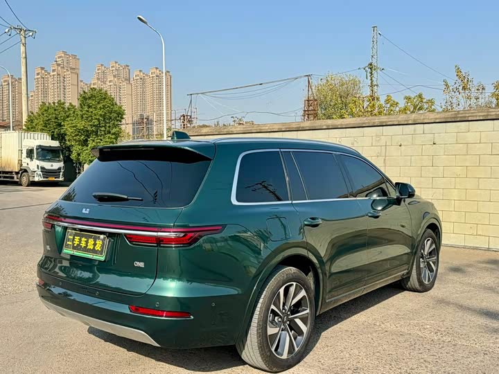 Фото 7 - LiXiang One