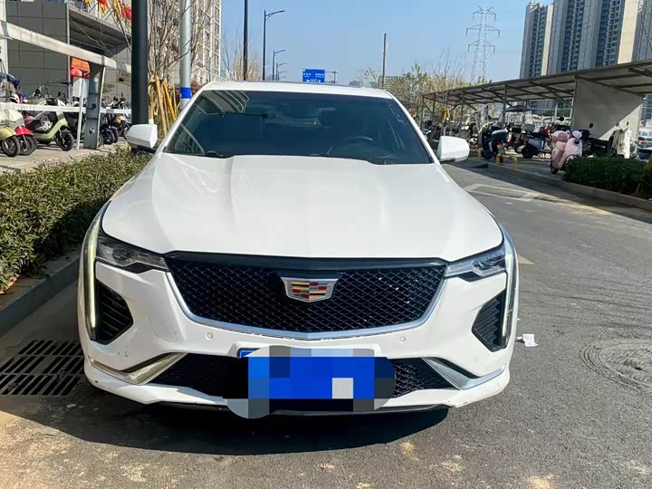 Фото 2 - Cadillac CT4