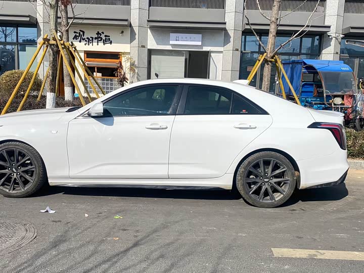 Фото 4 - Cadillac CT4