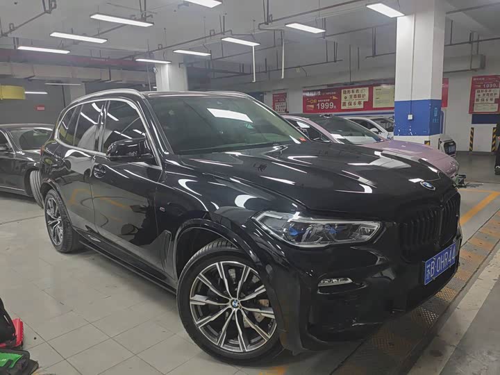 Фото 2 - BMW X5