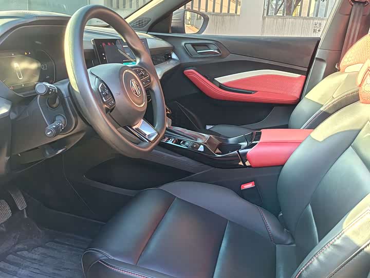 Фото 7 - MG Motor 5