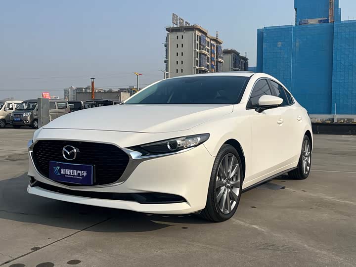 Фото 2 - Mazda 3 (Axela)