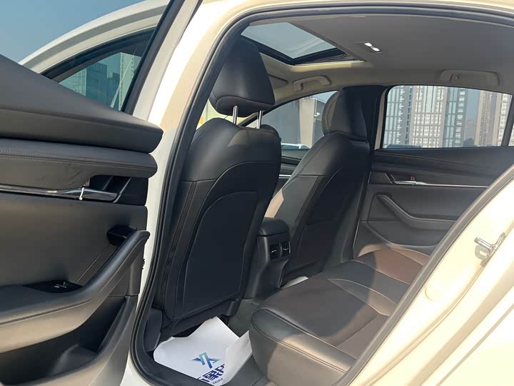 Фото 6 - Mazda 3 (Axela)