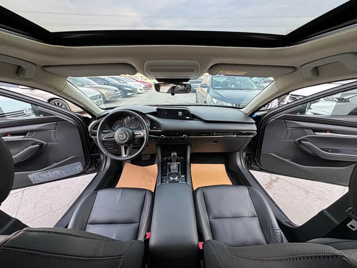 Фото 6 - Mazda 3 (Axela)