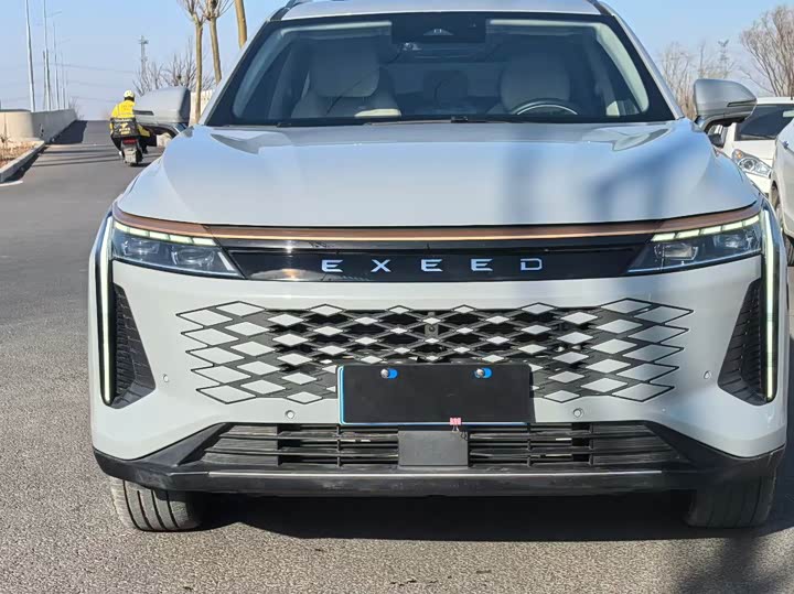 Фото 2 - Exeed RX