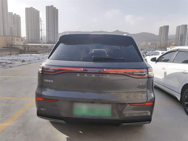 Фото 6 - Geely Galaxy E5