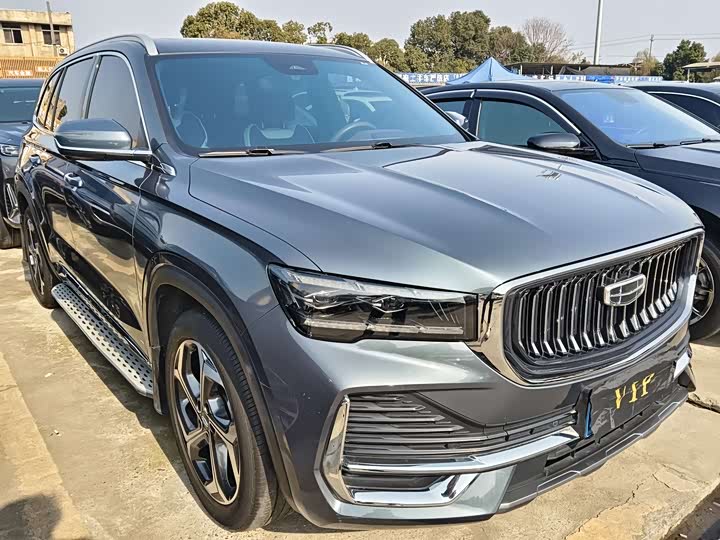 Фото 2 - Geely Monjaro