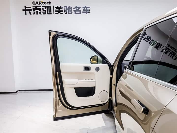 Фото 3 - LiXiang L8