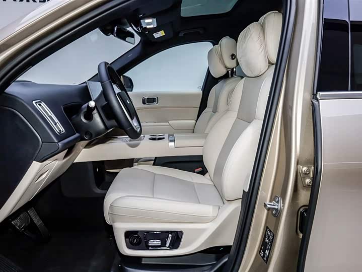 Фото 4 - LiXiang L8