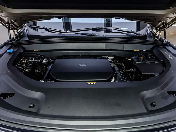 Фото 9 - LiXiang L8