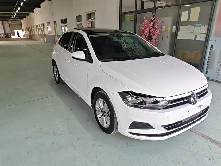 Фото 4 - Volkswagen Polo