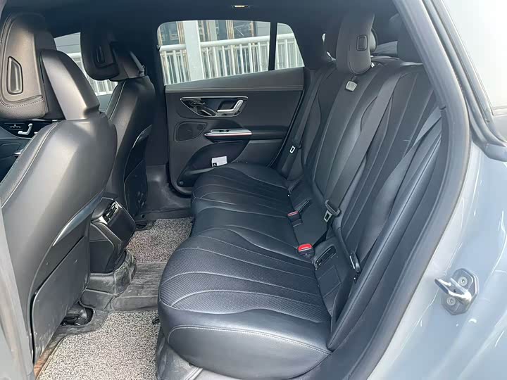 Фото 7 - Mercedes-Benz EQE