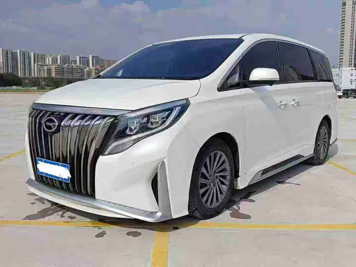 Фото 1 - GAC Trumpchi M8