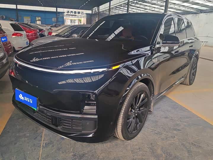 Фото 1 - LiXiang L8