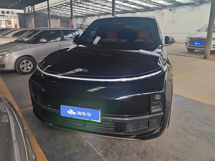 Фото 2 - LiXiang L8