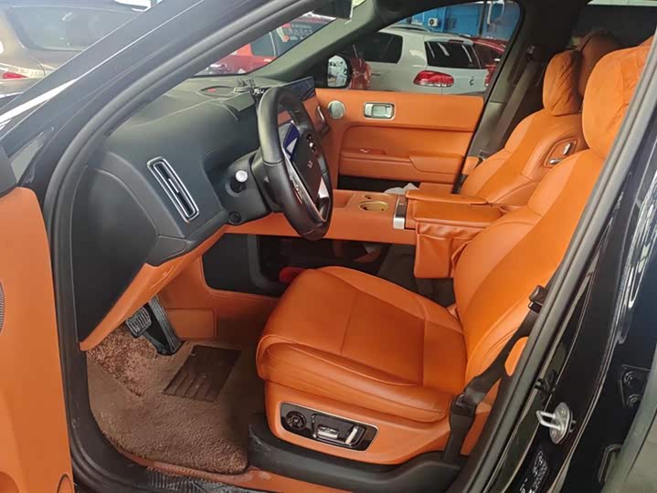 Фото 9 - LiXiang L8