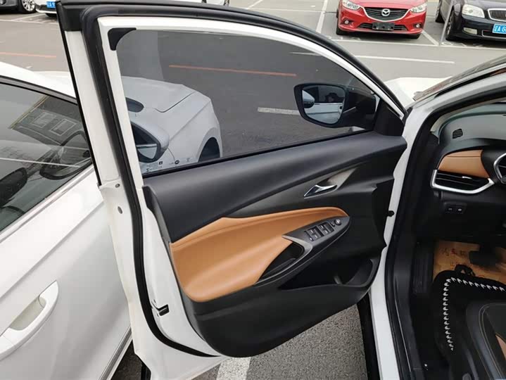 Фото 7 - Buick Encore