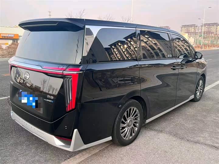 Фото 4 - GAC Trumpchi M8