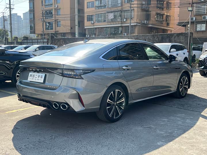 Фото 7 - Chery Arrizo 8