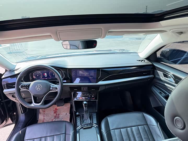 Фото 5 - Volkswagen Passat