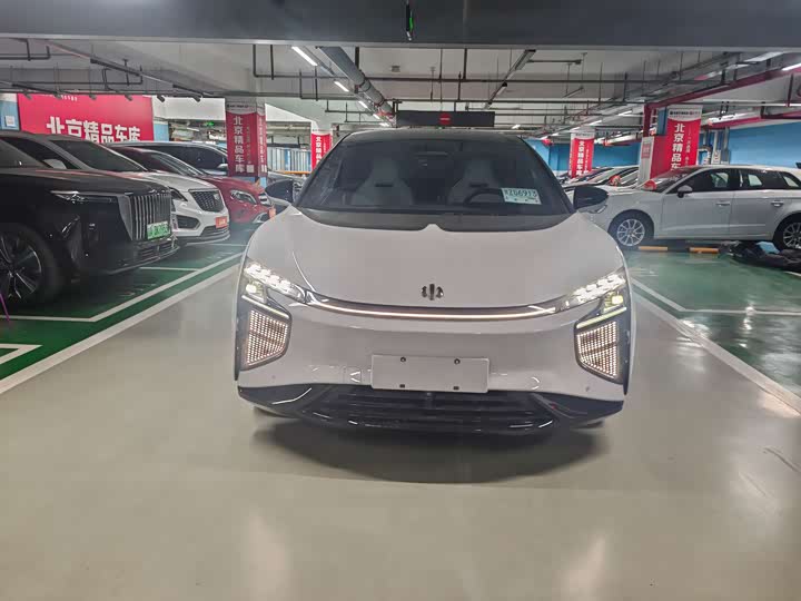 Фото 2 - HiPhi X