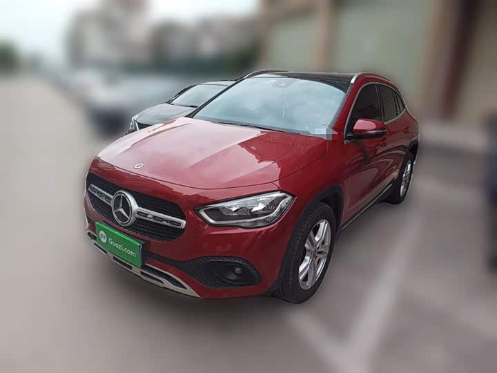 Фото 2 - Mercedes-Benz GLA-Class
