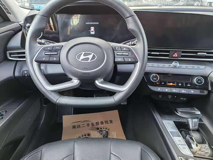 Фото 7 - Hyundai Elantra N line