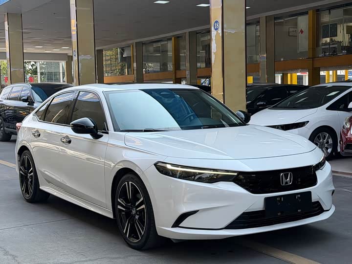 Фото 3 - Honda Integra