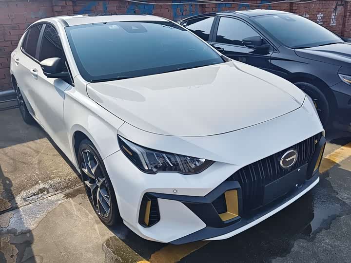 Фото 3 - GAC Trumpchi Empow R