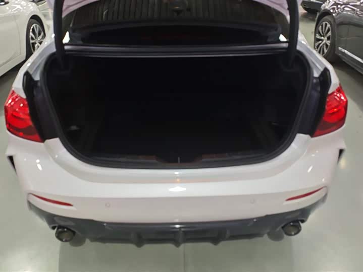 Фото 4 - BMW 1 Series