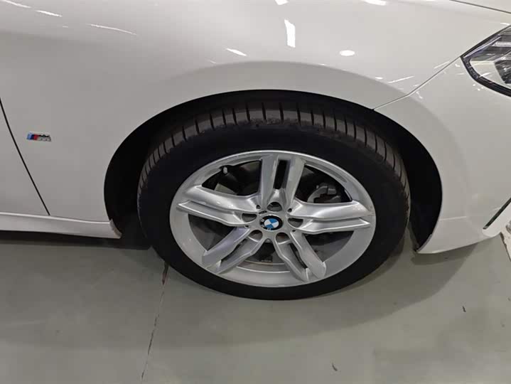 Фото 6 - BMW 1 Series