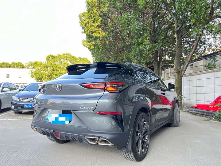 Фото 3 - Changan UNI-T