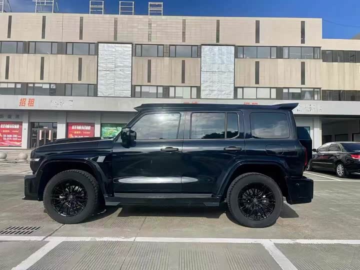 Фото 7 - Tank 300